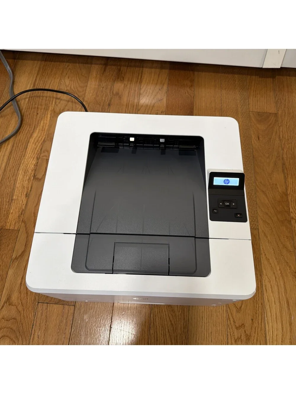 HP LaserJet Pro M404n Monochrome Laser Printer ( Tested Powers ON )…
